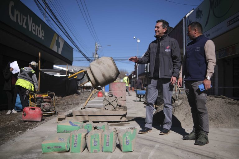 San Carlos: Obras de Paseo Peatonal de Calle Serrano llevan un 70% de avance